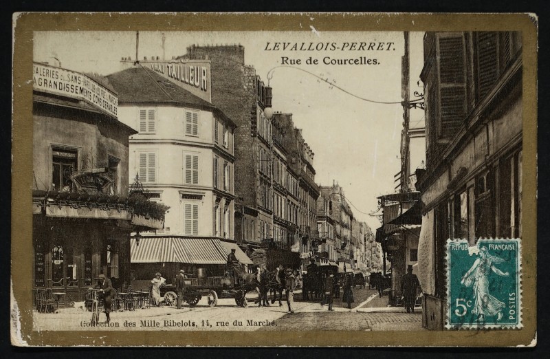 Carte postale ancienne Rue de Courcelles à Levallois-Perret
