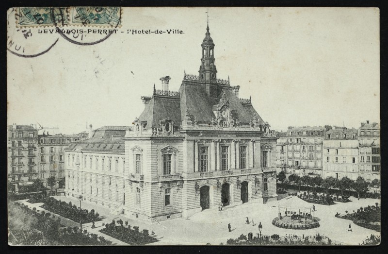 Carte postale ancienne Hôtel -de -Ville à Levallois-Perret