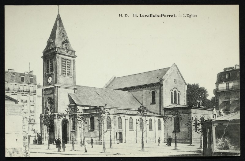 Carte postale ancienne L'Eglise à Levallois-Perret