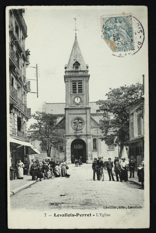 Carte postale ancienne L'Eglise à Levallois-Perret