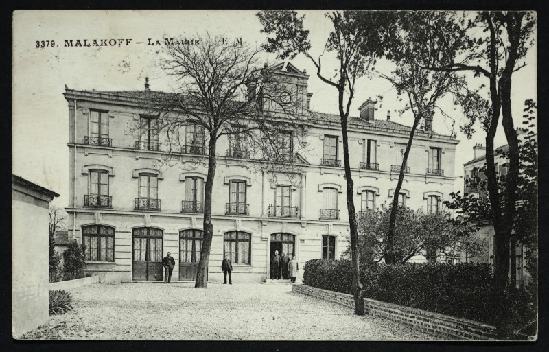 Carte postale ancienne Malakoff La Mairie à Malakoff