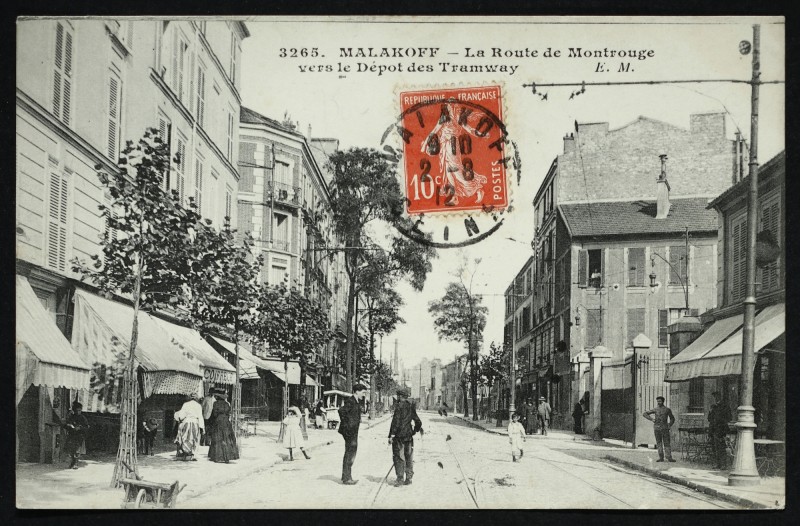 Carte postale ancienne La Route de Montrouge vers le Dépot des tramways à Malakoff