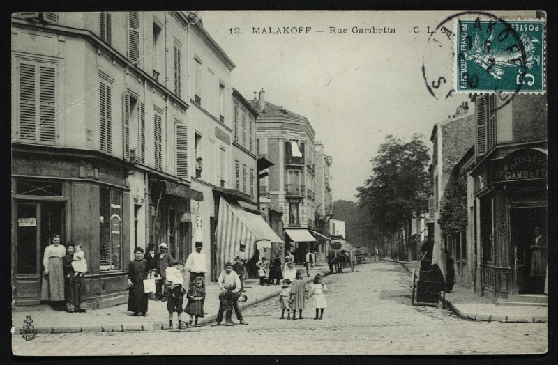 Carte postale ancienne Rue Gambetta à Malakoff