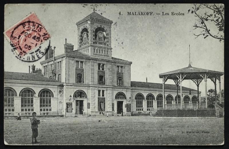 Carte postale ancienne Les Ecoles à Malakoff