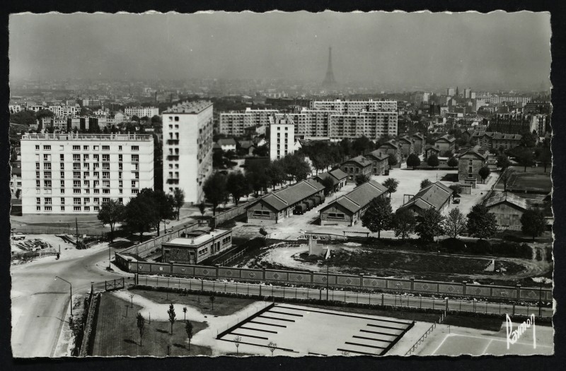 Carte postale ancienne Vue générale sur le Fort à Malakoff