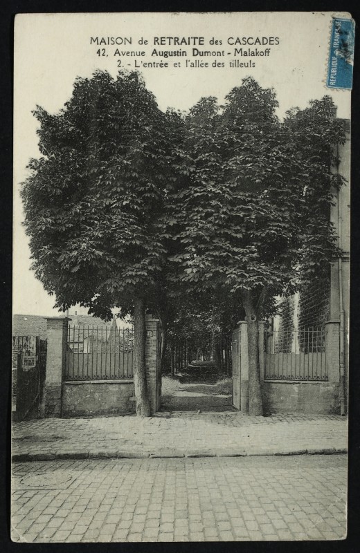 Carte postale ancienne Maison de Retraite des Cascades, 42, Avenue Augustin Dumont - L'entrée et l'allée des Tilleuls à Malakoff