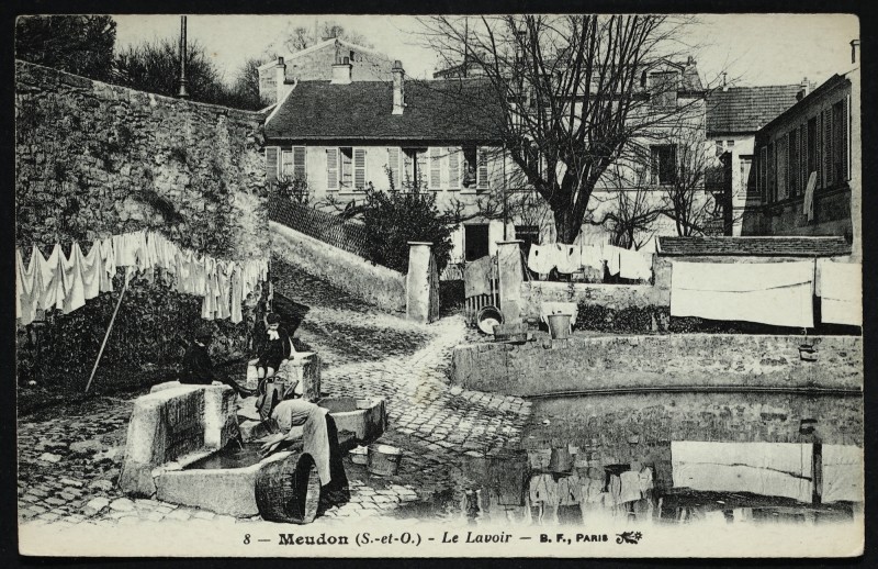 Carte postale ancienne Le Lavoir à Meudon