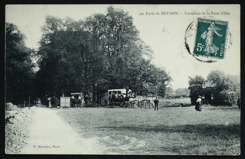 Carte postale ancienne Forêt de Meudon - Carrefour de la Patte d'Oie à Meudon