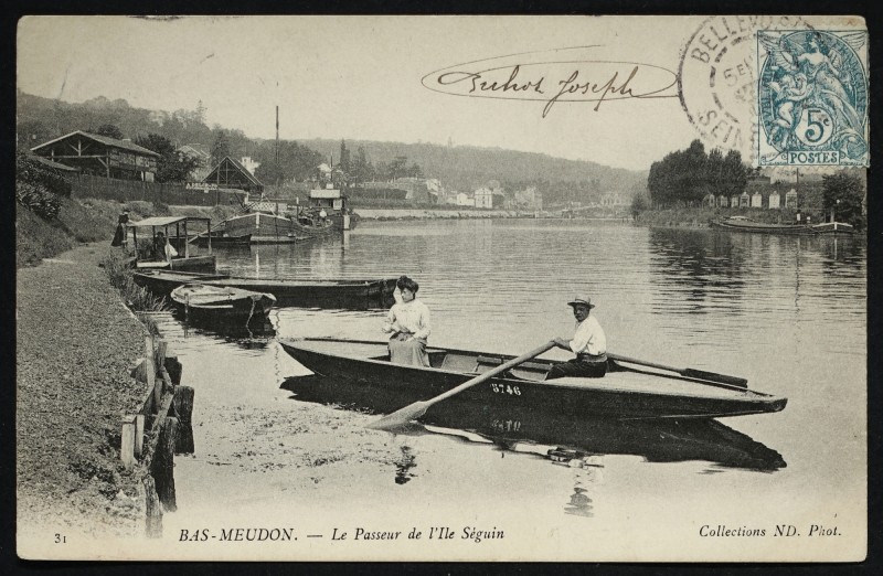 Carte postale ancienne Bas-Meudon - Le Passeur de l'Ile Séguin à Sèvres