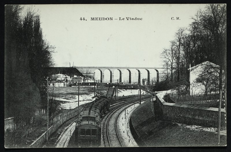 Carte postale ancienne Le Viaduc à Meudon