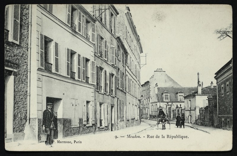 Carte postale ancienne Rue de la République à Meudon