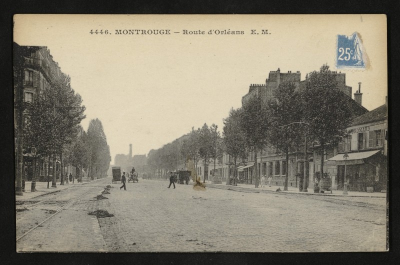 Carte postale ancienne Route d'Orléans à Montrouge