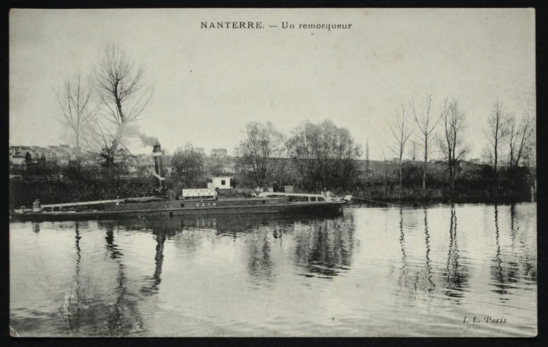 Carte postale ancienne Un remorqueur à Nanterre