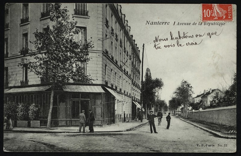 Carte postale ancienne L'avenue de la République à Nanterre