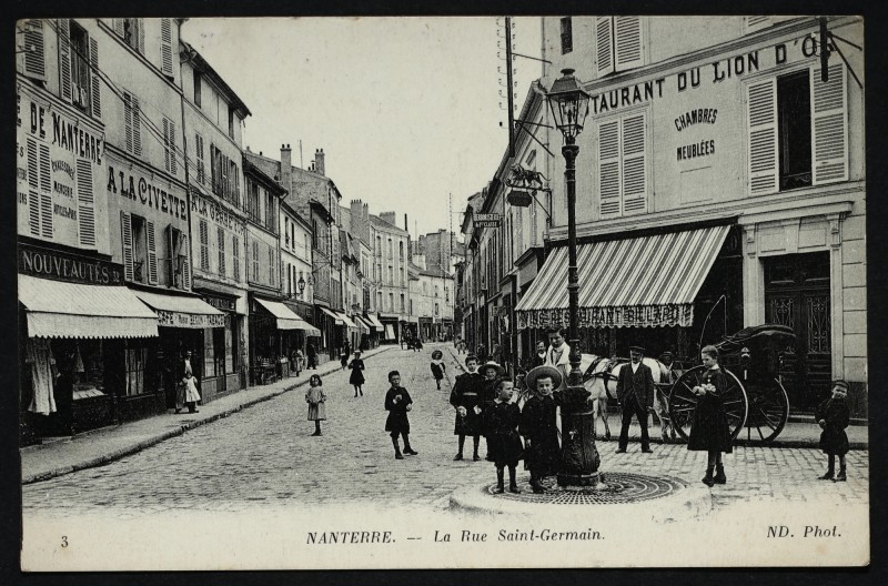 Carte postale ancienne La rue de Saint-Germain à Nanterre