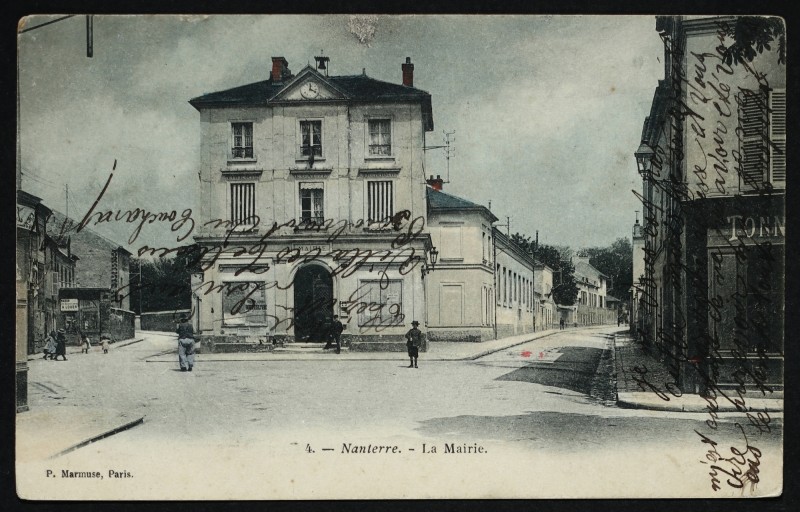 Carte postale ancienne La Mairie à Nanterre