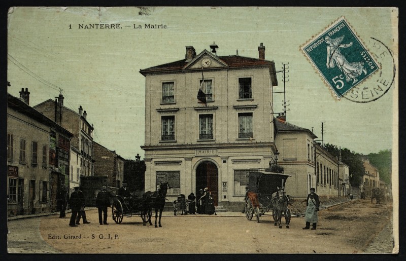 Carte postale ancienne La Mairie à Nanterre