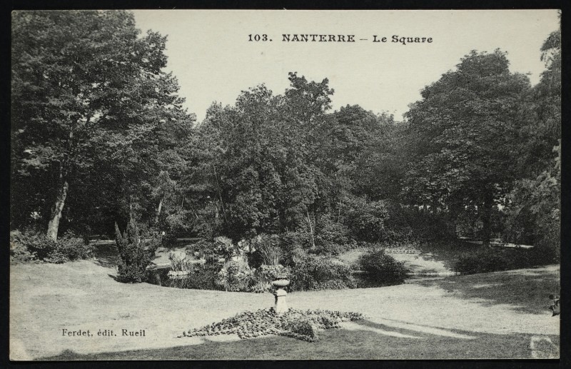 Carte postale ancienne Le square à Nanterre
