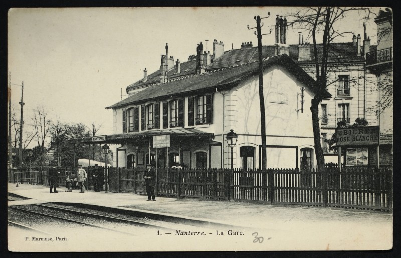 Carte postale ancienne La Gare à Nanterre