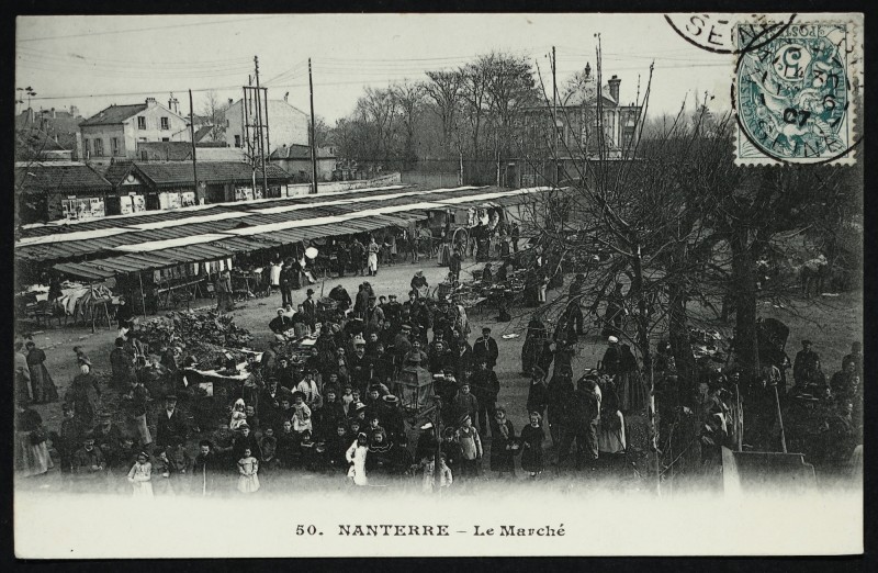 Carte postale ancienne Le marché à Nanterre