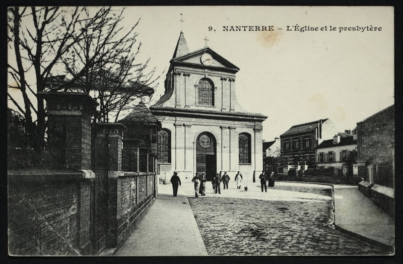 Carte postale ancienne L'église et le presbytère à Nanterre
