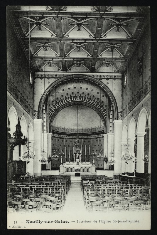 Carte postale ancienne Intérieur de l'Eglise St-Jean-Baptiste à Neuilly-sur-Seine