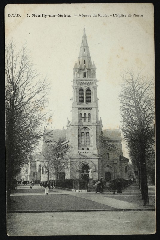 Carte postale ancienne Avenue du Roule - L'Eglise St-Pierre à Neuilly-sur-Seine