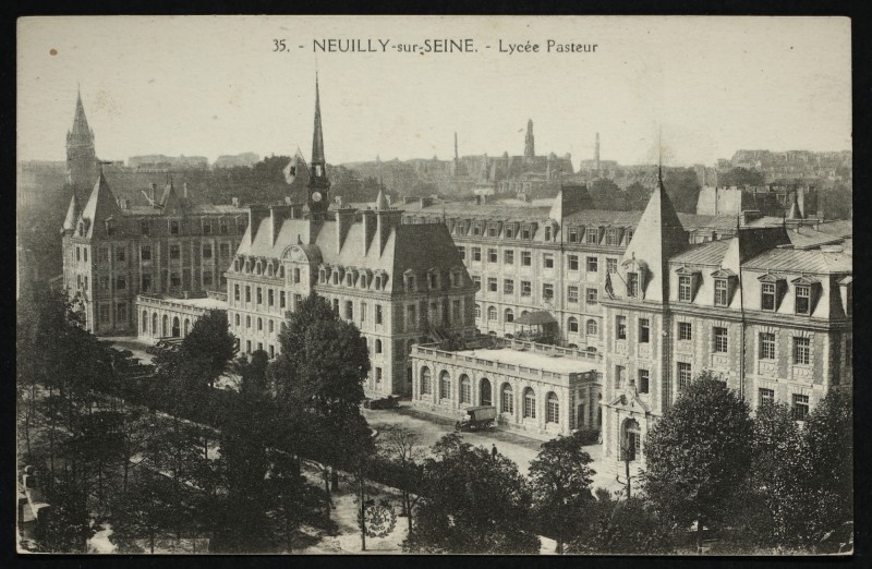 Carte postale ancienne Lycée Pasteur à Neuilly-sur-Seine