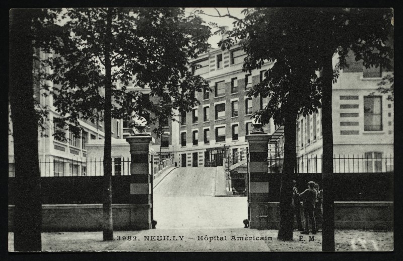 Carte postale ancienne l'Hôpital Américain à Neuilly-sur-Seine