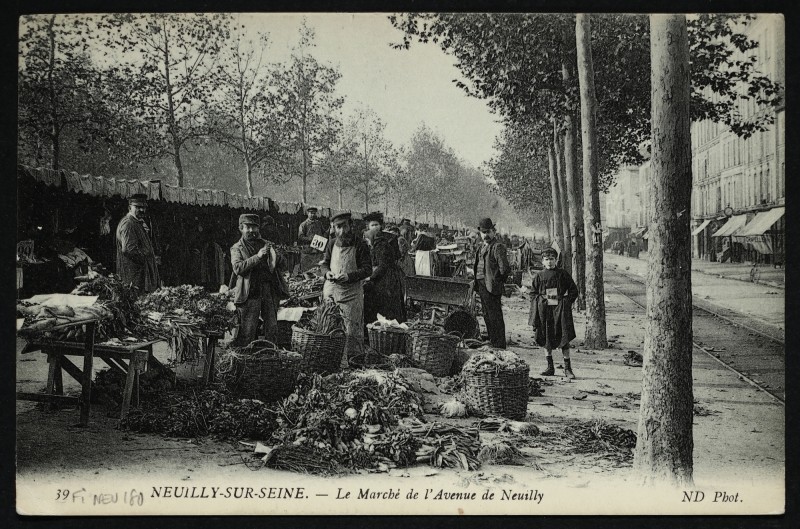 Carte postale ancienne Le Marché de l'Avenue de Neuilly à Neuilly-sur-Seine