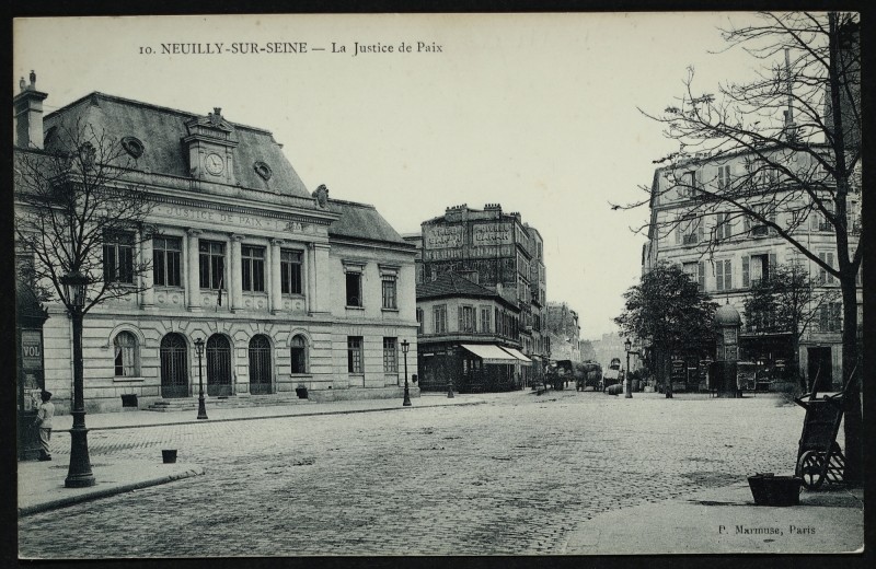 Carte postale ancienne La Justice de Paix à Neuilly-sur-Seine