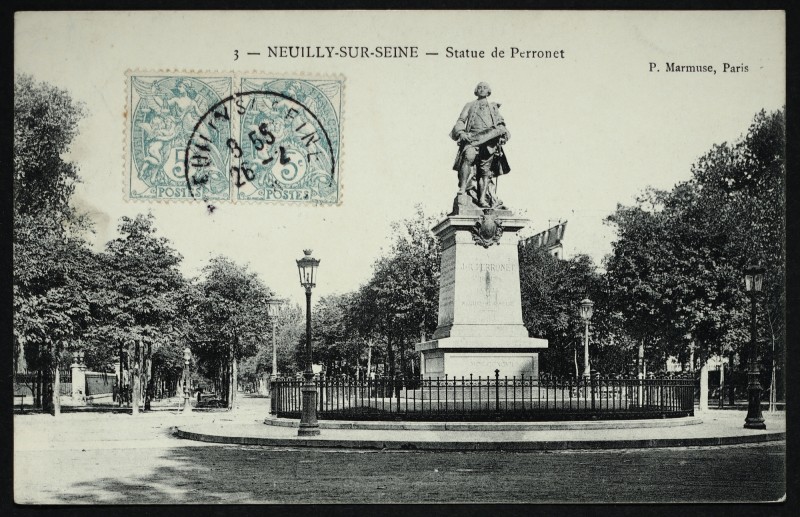 Carte postale ancienne Statue de Perronet à Neuilly-sur-Seine
