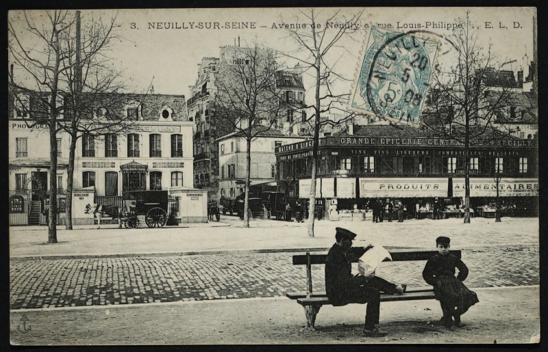 Carte postale ancienne Avenue de Neuilly et rue Louis-Philippe à Neuilly-sur-Seine