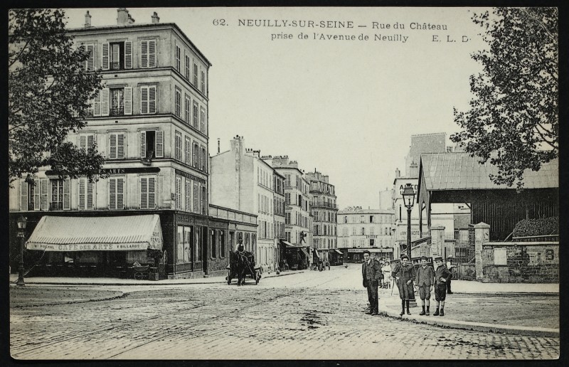 Carte postale ancienne Rue du Château prise de l'Avenue de Neuilly à Neuilly-sur-Seine