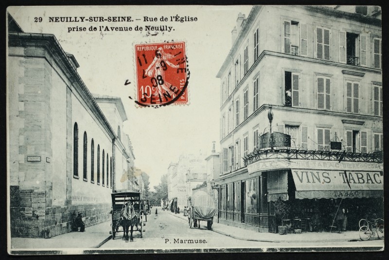 Carte postale ancienne Rue de l'Eglise prise de l'Avenue de Neuilly à Neuilly-sur-Seine