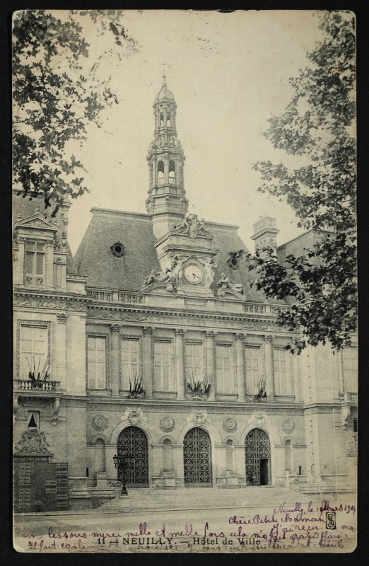 Carte postale ancienne Hôtel de Ville à Neuilly-sur-Seine