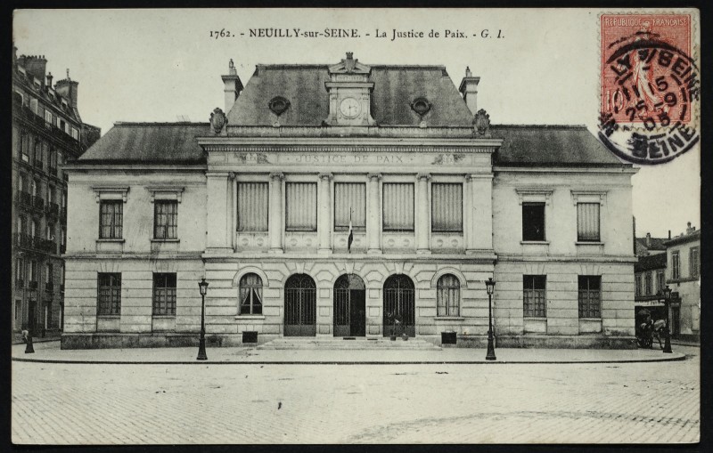 Carte postale ancienne La Justice de Paix à Neuilly-sur-Seine
