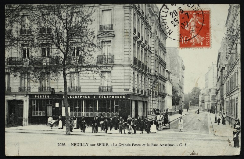 Carte postale ancienne La Grande Poste et la Rue Anselme à Neuilly-sur-Seine