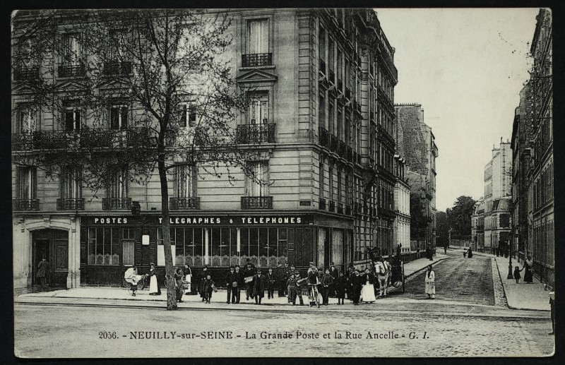 Carte postale ancienne La Grande Poste et la Rue Anselme à Neuilly-sur-Seine