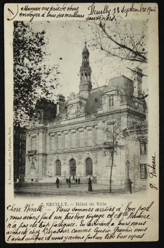 Carte postale ancienne Hôtel de Ville à Neuilly-sur-Seine
