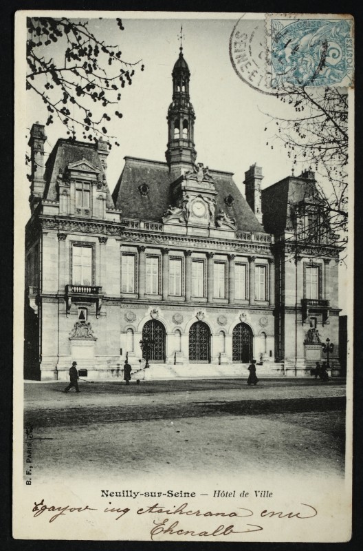 Carte postale ancienne Hôtel de Ville à Neuilly-sur-Seine