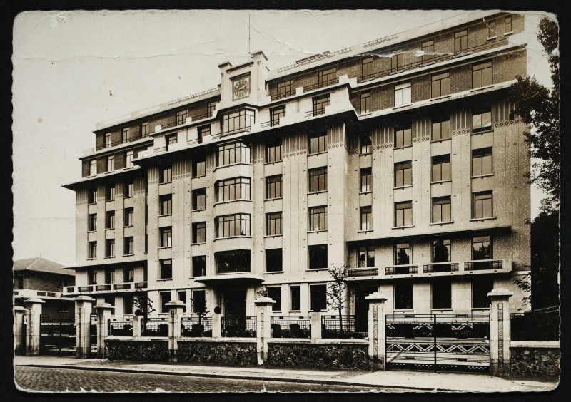 Carte postale ancienne Hôpital communal de Neuilly (Seine) à Neuilly-sur-Seine
