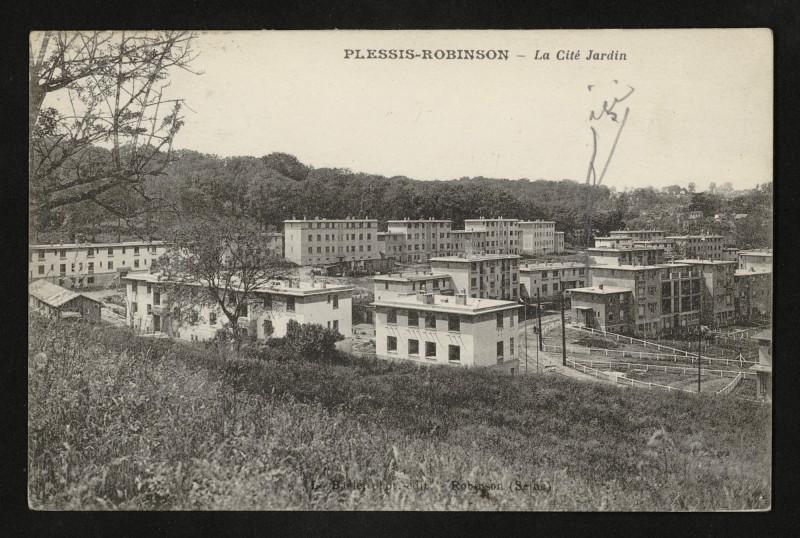 Carte postale ancienne La Cité Jardin au Plessis-Robinson