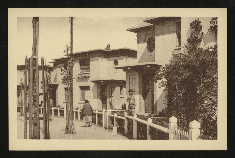 Carte postale ancienne La Cité Jardin au Plessis-Robinson