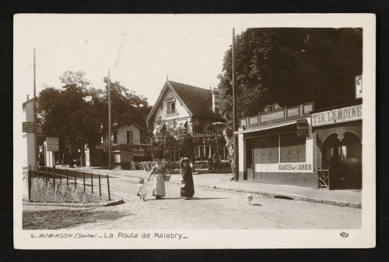 Carte postale ancienne Robinson - La Route de Malabry au Plessis-Robinson