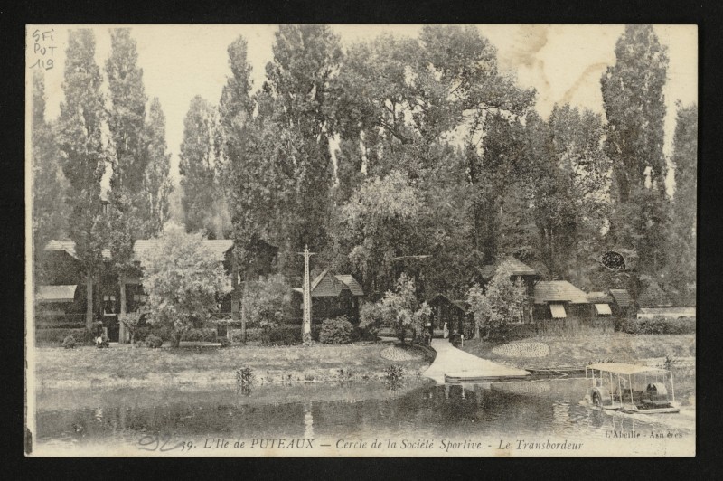Carte postale ancienne L'Ile de Puteaux - Cercle de la Société Sportive - Le Transbordeur à Puteaux
