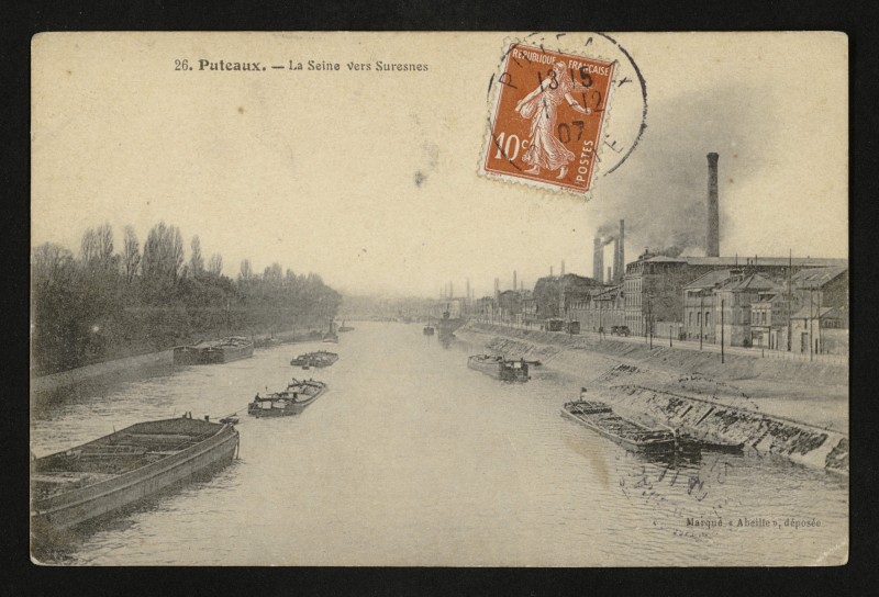 Carte postale ancienne La Seine vers Suresnes à Puteaux