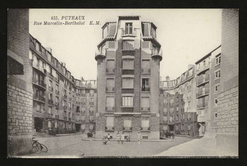 Carte postale ancienne Rue Marcelin-Berthelot à Puteaux