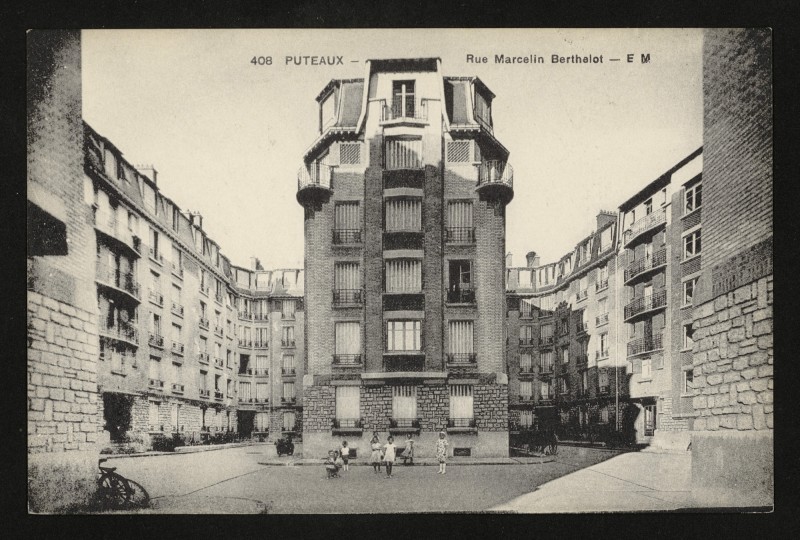 Carte postale ancienne Rue Marcelin-Berthelot à Puteaux