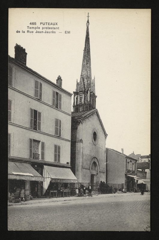 Carte postale ancienne Temple protestant de la Rue Jean-Jaurès à Puteaux